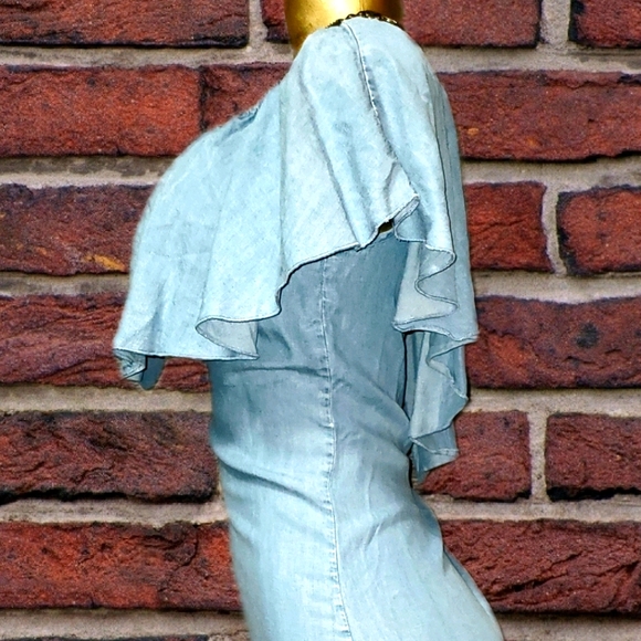 Jean Ruffle Dress - Picture 1 of 9